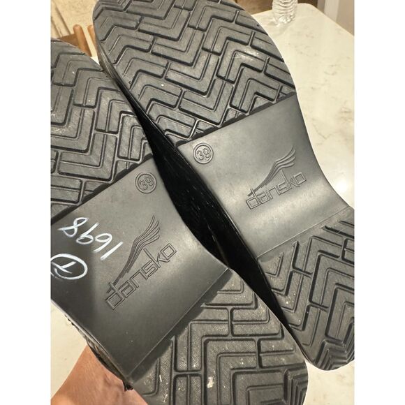 Dansko Black Leather Professional Clogs Size 39 (US 9) – Comfort Work Shoes - Picture 4 of 6